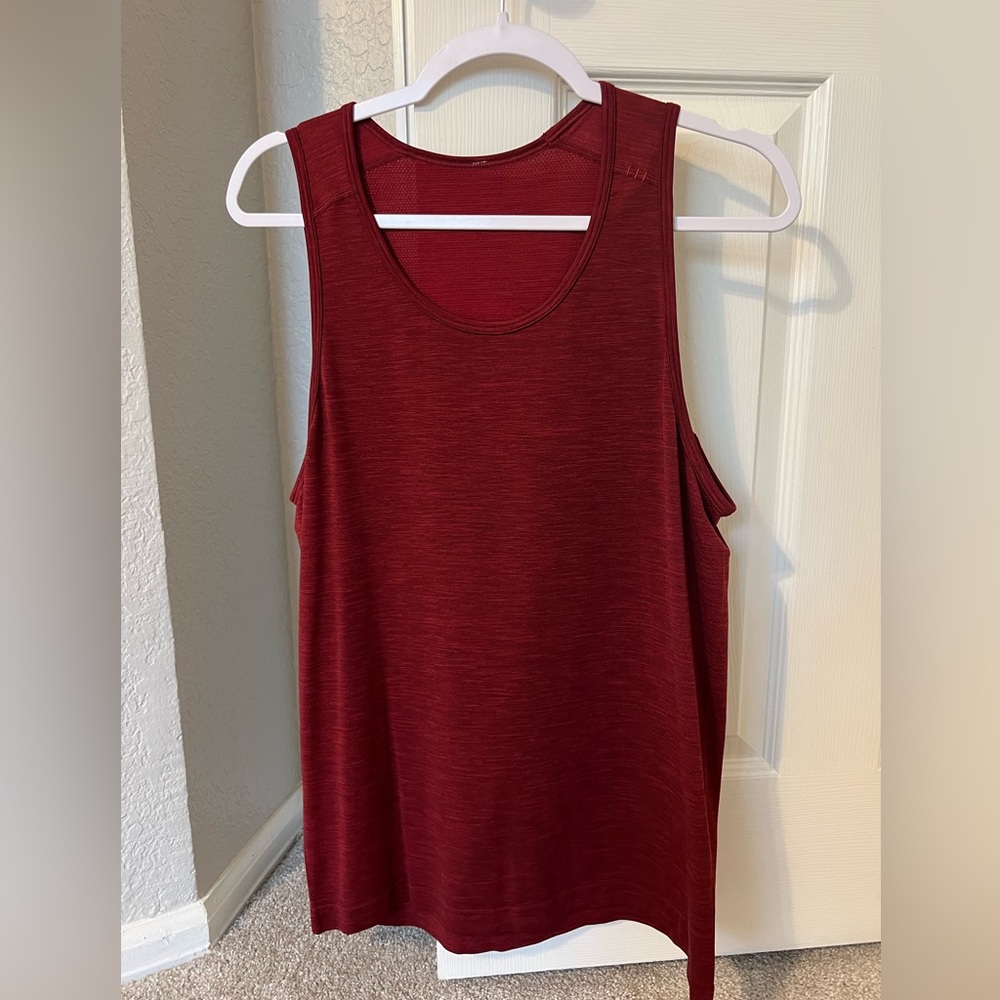 Lululemon tank top medium men’s